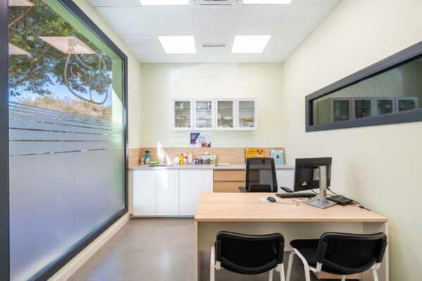 clinica-veterinaria-vega-de-aca-masstudio-arquitectura-06