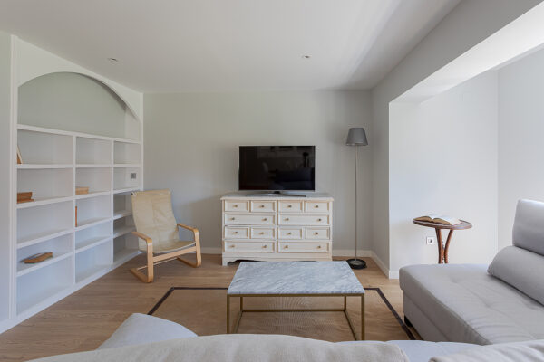 reforma-vivienda-calle-virgen-del-mar-masstudio-arquitectura-02